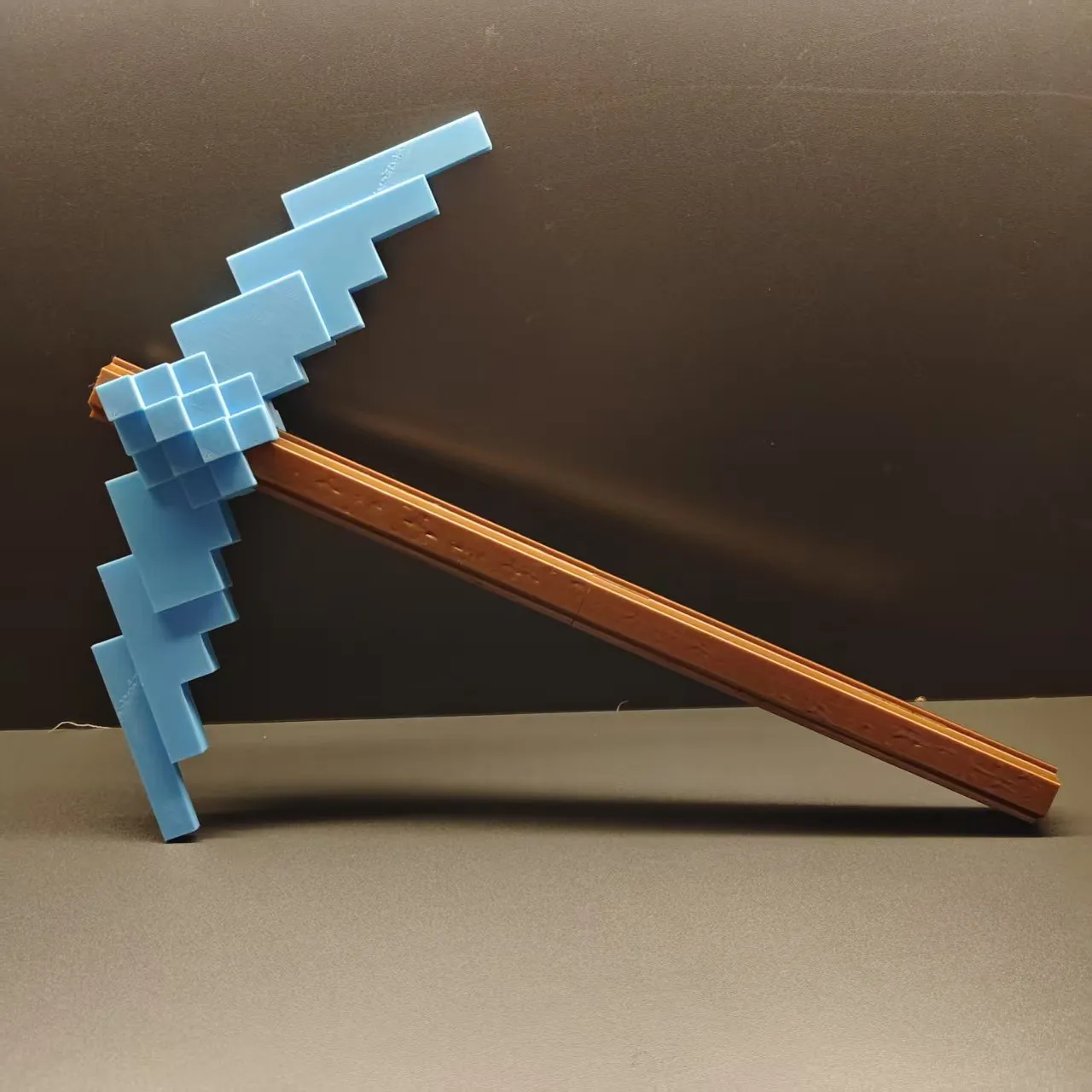 Minecraft Pickaxe Figür - Görsel 2