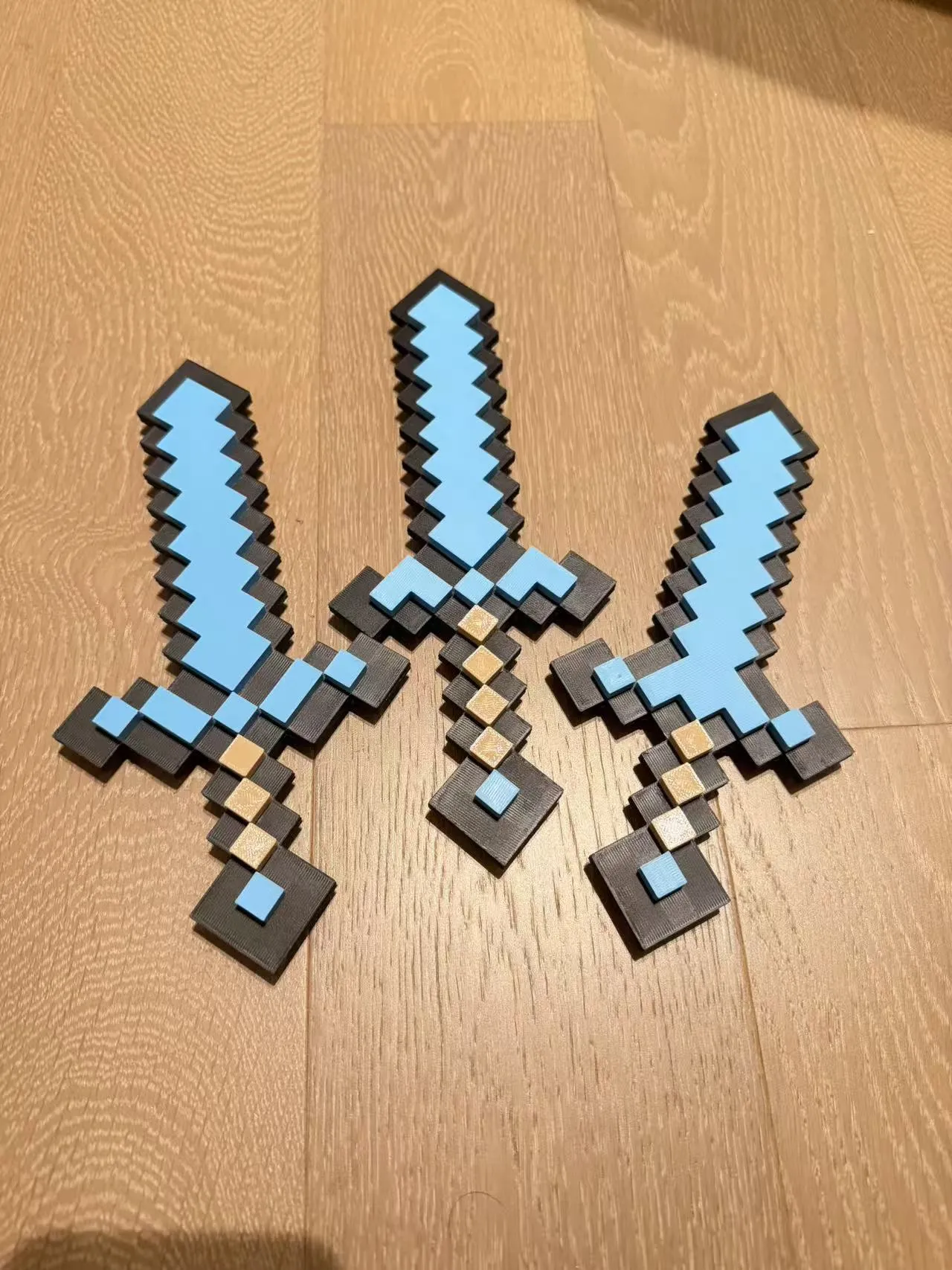 Minecraft Diamond Sword Figür - Görsel 2